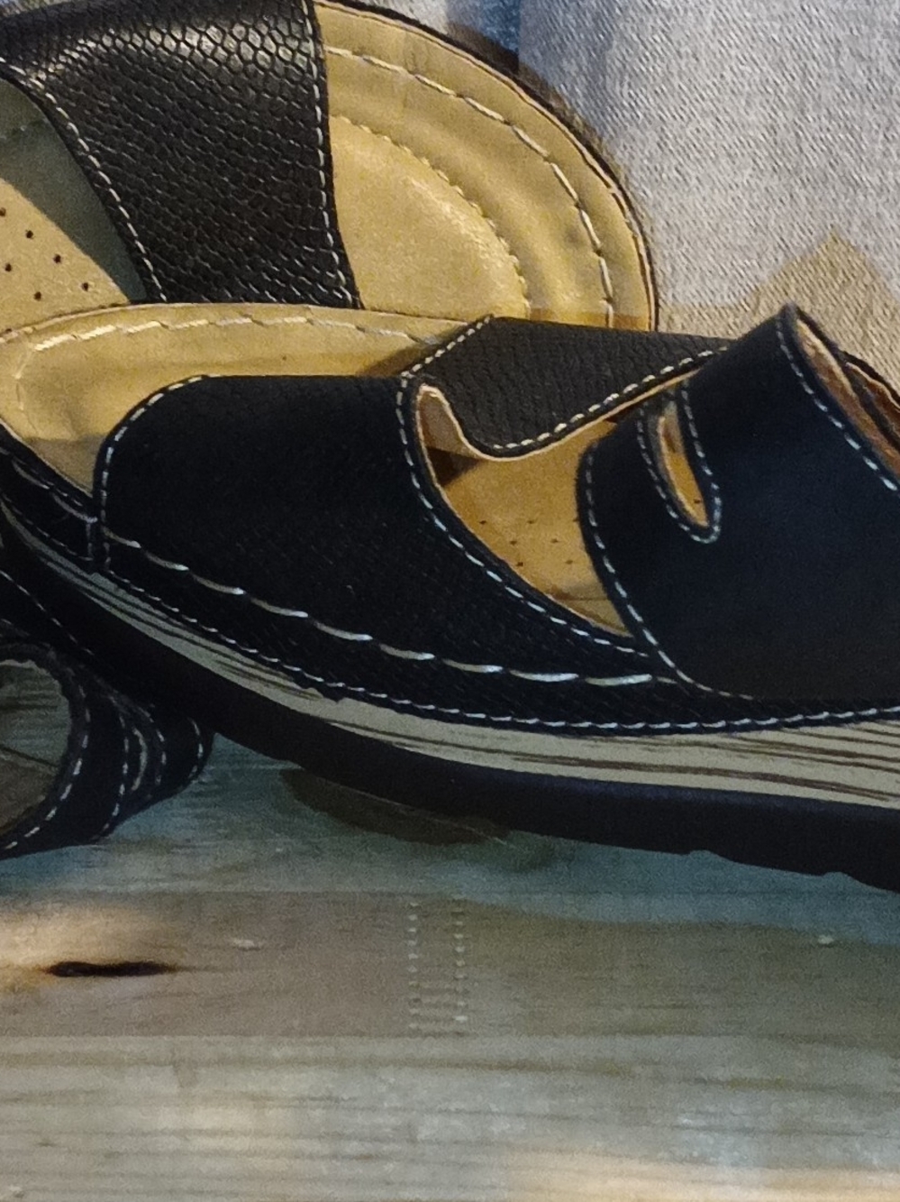 Women’s Black Slip-On Comfort Sandals with Contrast Stitching